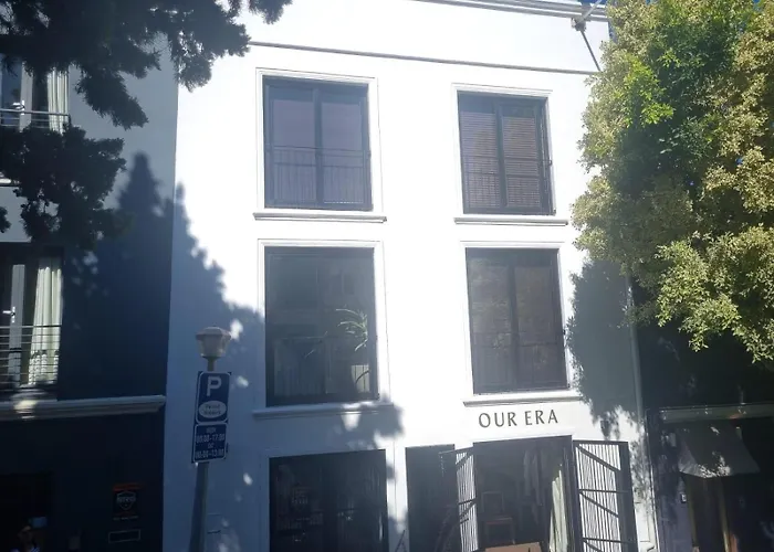 Purple House Accommodations